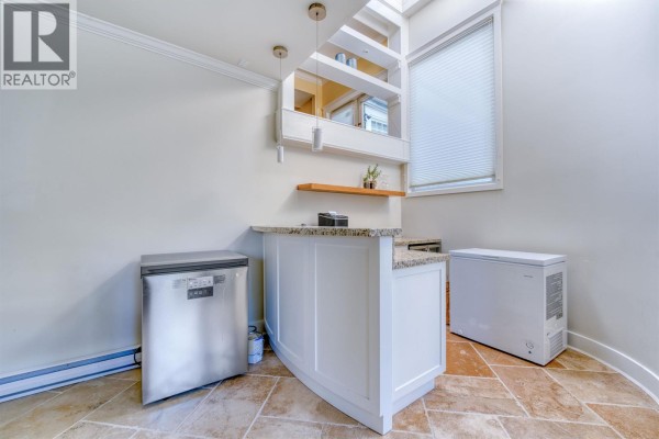 1987 W 37th Avenue, Vancouver, BC, photo 3