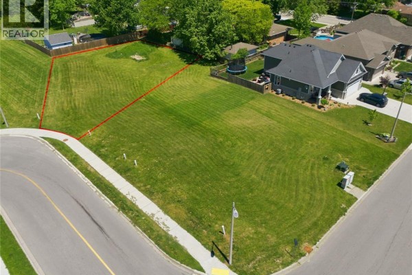 199 Brien West, Essex, ON N8M3G3 Photo 2