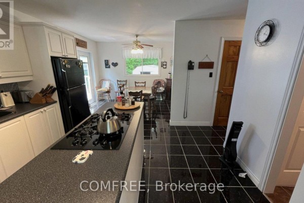 199 Lower Crow Lane, Frontenac, ON K0H2V0 Photo 5