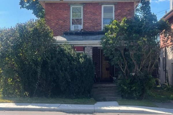 199 Wellington Street N, Woodstock, ON N4S6R7 Photo 4
