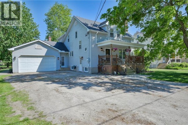 4pc Bathroom - 199 Winstanley Street, Monkton, ON N0K1P0 Photo 3