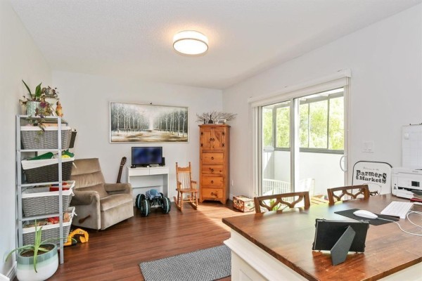 19919 51 Avenue, Langley, BC V3A7P2 Photo 5