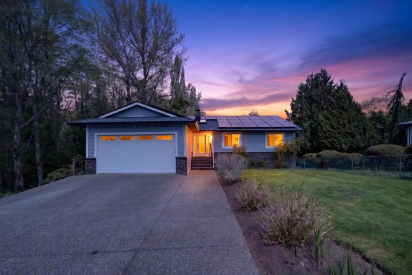 19939 51 Avenue, Langley, BC V3A7P2 Photo 2