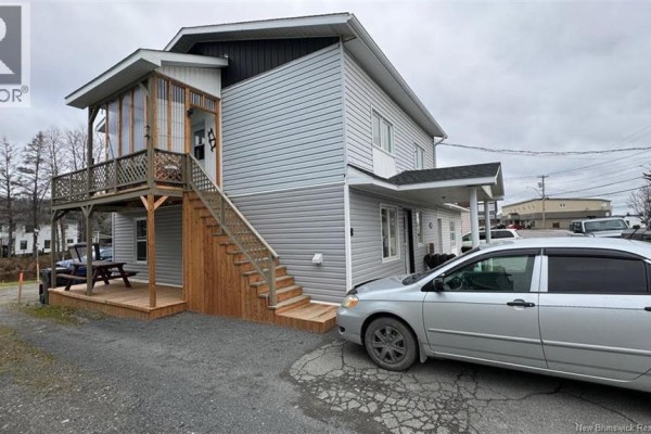 1999 Commerciale Street, Saint Francois De Madawaska, NB E7A1A9 Photo 3