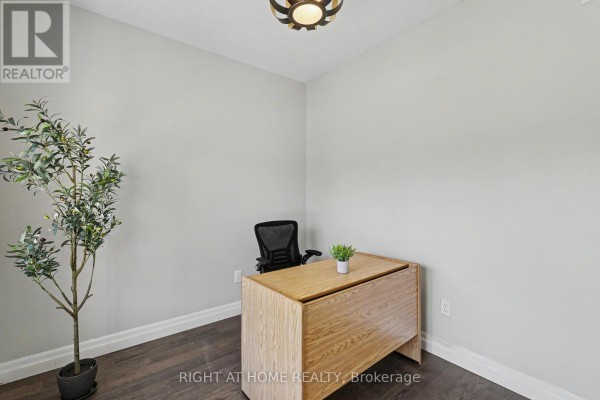 Laundry room - 1999 Maddex Way, London North, ON N5X0M8 Photo 5