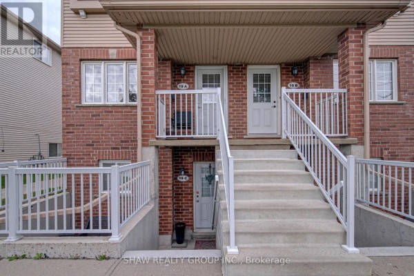 Kitchen - 19a - 50 Howe Drive, Kitchener, ON N2E0A3 Photo 3