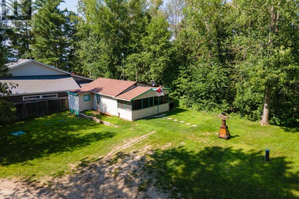 19b Moores Beach Road, Whitewater Region, ON, photo 2
