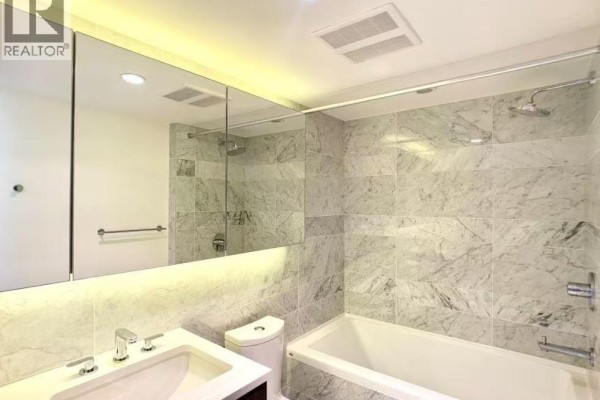 19f 433 Marine Drive, Vancouver, BC V5X0H5 Photo 4