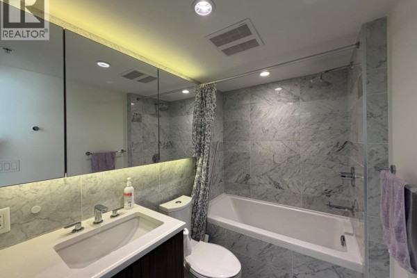 19f 433 Sw Marine Drive, Vancouver, BC V5X0H5 Photo 3