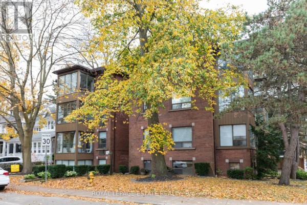1a - 38 Leuty Avenue, Toronto, ON M4E2R3 Photo 2