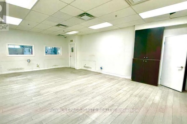 1b - 5 Racine Road, Toronto, ON M9W2Z2 Photo 5