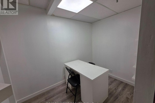 1b - Rm 1 - 1102 Centre Street, Vaughan, ON, photo 2