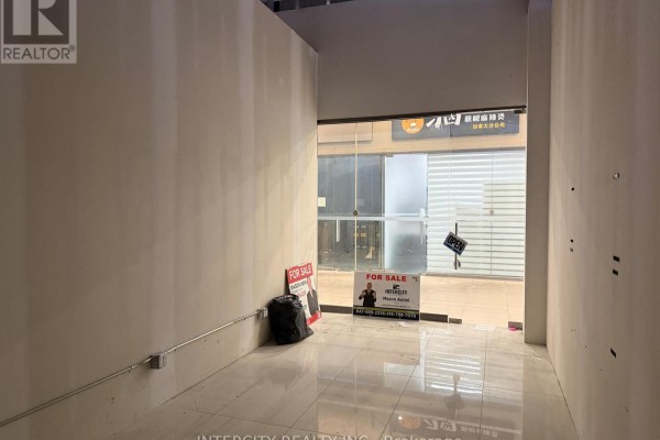 1d10 - 9390 Woodbine Avenue, Markham, ON L6C0M5 Photo 5