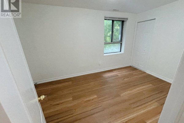 Dining room - 1st Floor - 320 Miami Drive, Georgina, ON L4P2Z7 Photo 4