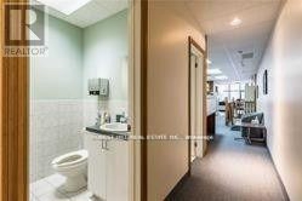 1st Floor - 44 Queen Street E, Brampton, ON L6V1A2 Photo 4