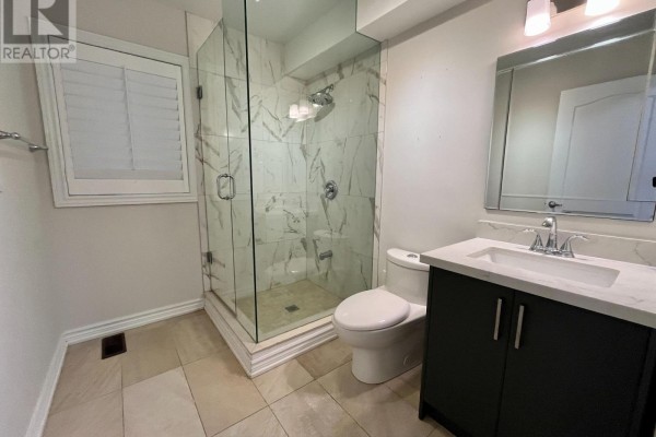 Kitchen - 1st&bsm - 41 Begonia Street, Markham, ON L6E0P6 Photo 5