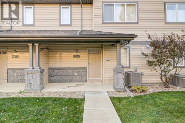2, 105 Silkstone Road W, Lethbridge, AB, photo 2