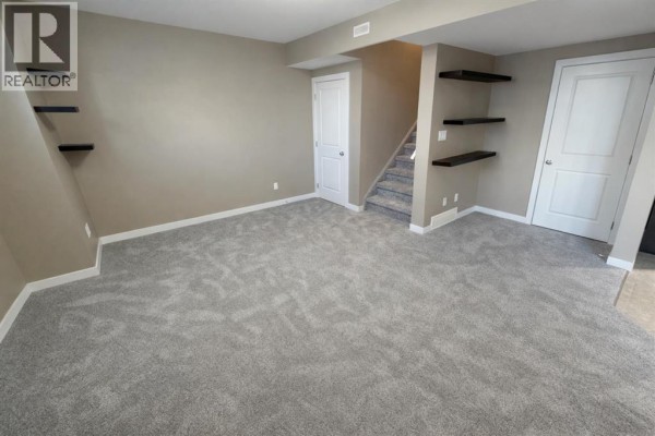 4pc Bathroom - 2, 189 Silkstone Road W, Lethbridge, AB T1J4J9 Photo 4