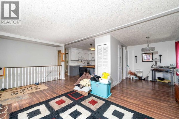 Primary Bedroom - 2, 190014 12 Street W, Rural Newell, County Of, AB T1R1C7 Photo 4