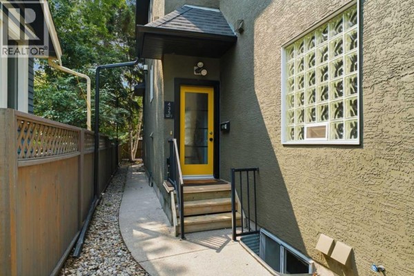 Kitchen - 2, 435 13 Avenue Ne, Calgary, AB T2E1C3 Photo 3