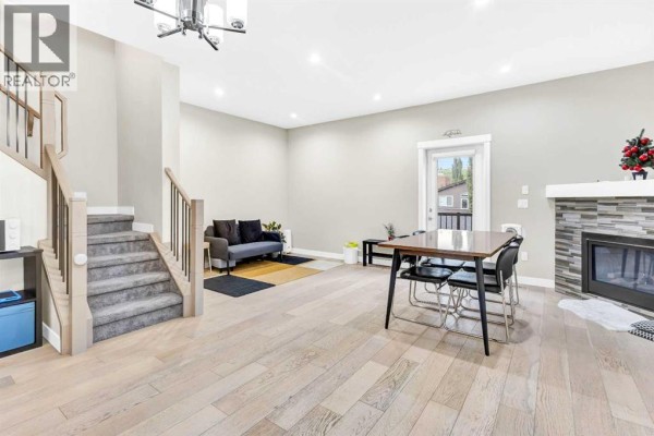 Foyer - #2, 4519 Bowness Road Nw, Calgary, AB T3B0A9 Photo 4
