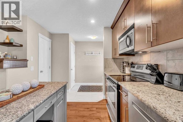 Bedroom - 2, 821 Mcdougall Road Ne, Calgary, AB T2E5A2 Photo 5