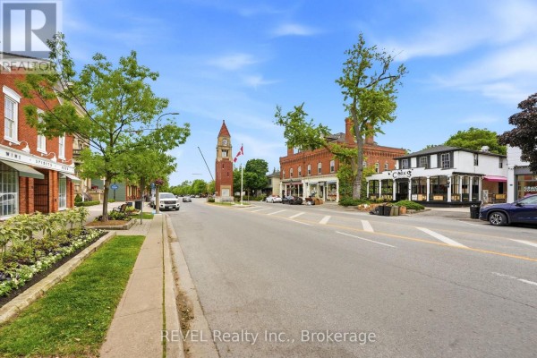 2 - 10 Queen Street, Niagara On The Lake, ON, photo 3