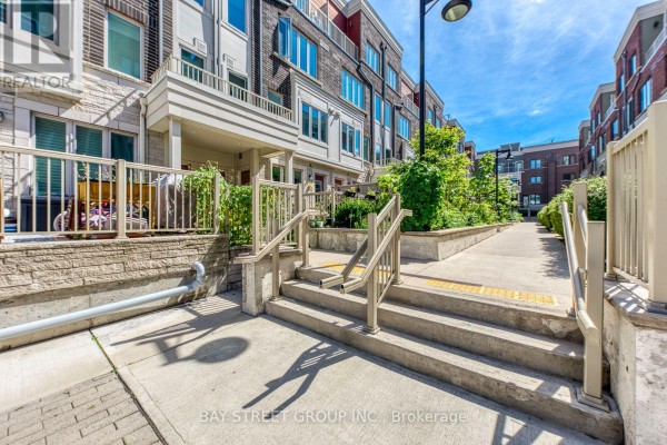 2 - 100 Long Branch Avenue, Toronto, ON, photo 2