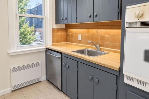 2 - 12 Somerset Street W, Ottawa, ON K2P0H4 Photo 5