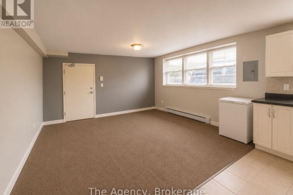2 - 143 Westchester Crescent, St  Catharines, ON L2P2N8 Photo 5
