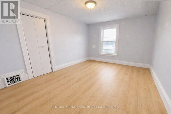 2 - 146 Bradford Street, Barrie, ON L4N3B3 Photo 5