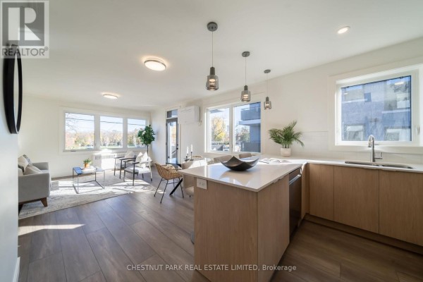 2 - 1476 Avenue Road, Toronto, ON, photo 2