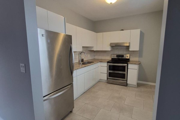 2 - 148 Ottawa Street N, Hamilton, ON, photo 3