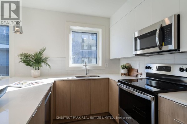 2 - 1492 Avenue Road, Toronto, ON M5N2H7 Photo 5