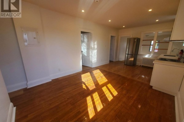 2 - 15 Alberta Avenue, Toronto, ON M6H2R5 Photo 3