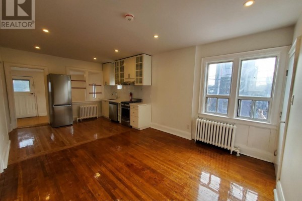 2 - 15 Alberta Avenue, Toronto, ON M6H2R5 Photo 5