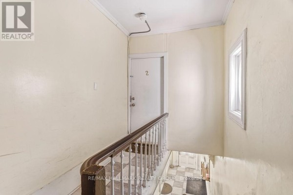 Primary Bedroom - 2 - 155 Stewart Street, Ottawa, ON K1N6J8 Photo 5