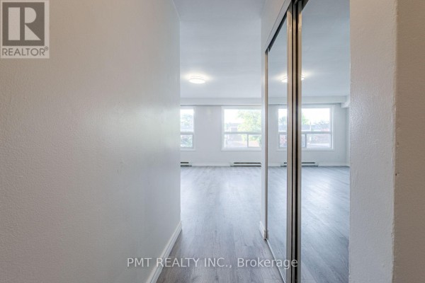2 - 1774 Danforth Avenue, Toronto, ON, photo 3