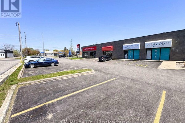 2 - 1815 Dundas Street, London East, ON, photo 3