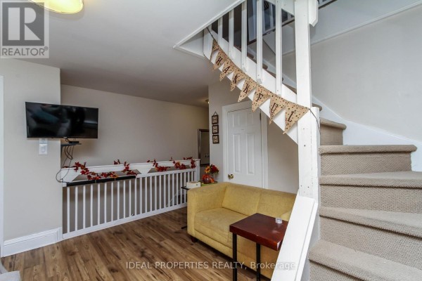 2 - 185 Louisa Street, Ottawa, ON K1R6Y9 Photo 5