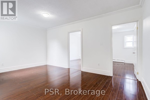 Kitchen - 2 - 2 Craighurst Avenue, Toronto, ON M4R1J8 Photo 3