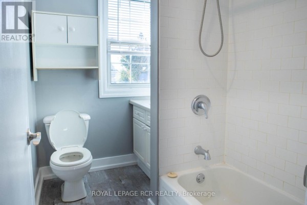 Primary Bedroom - 2 - 22 Centre Street, Bradford West Gwillimbury, ON L3Z2B7 Photo 3