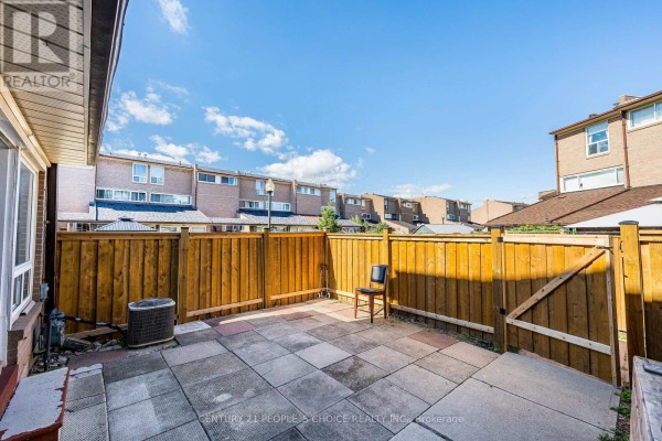 2 - 242 John Garland Boulevard, Toronto, ON, photo 3