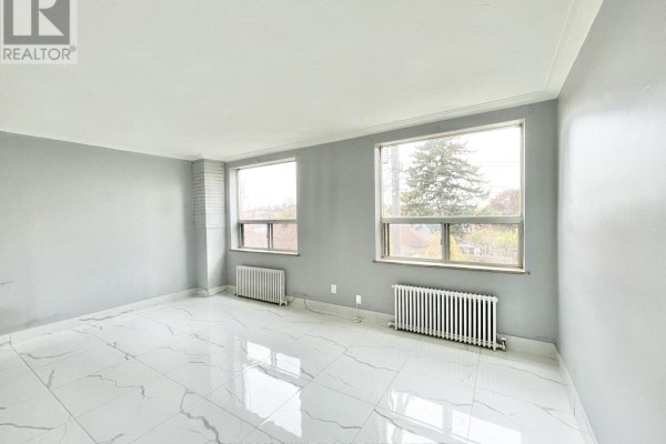 Primary Bedroom - 2 - 2624 Eglinton Avenue E, Toronto, ON M1K2S3 Photo 4