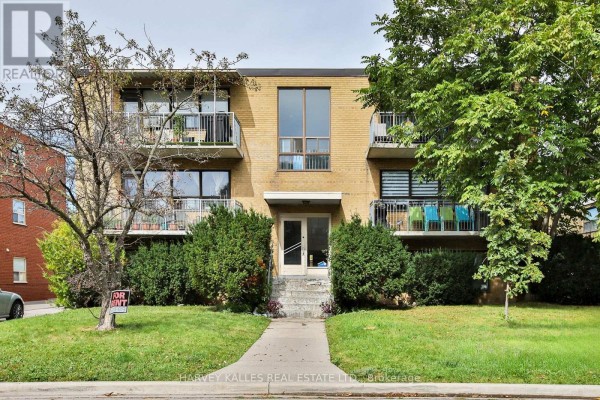 2 - 28 Fraserwood Avenue, Toronto