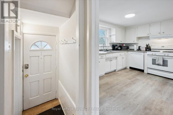 2 - 29 Hooper Street W, Guelph, ON, photo 2
