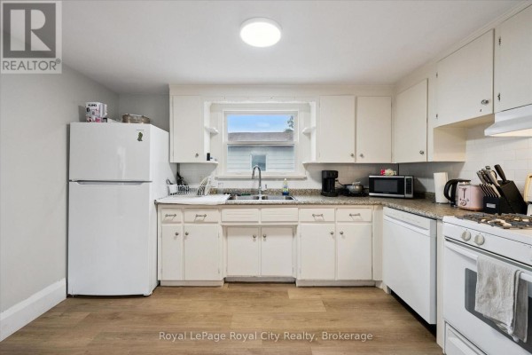 2 - 29 Hooper Street W, Guelph, ON N1E5W6 Photo 4