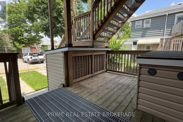2 - 290 Central Avenue, London East, ON N6B2C8 Photo 3