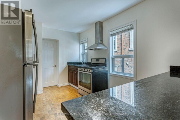 2 - 2976 Lake Shore Boulevard W, Toronto, ON M8V1J9 Photo 3
