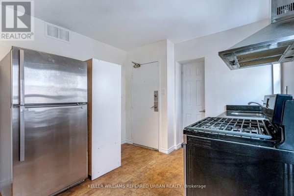 2 - 2976 Lake Shore Boulevard W, Toronto, ON M8V1J9 Photo 4
